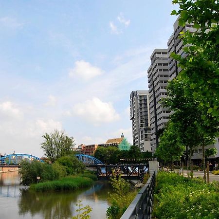 Two Towers Old Town Apartments-City Center-By The River-Observation Terrance On The Roof-Free Parking Breslavia Esterno foto